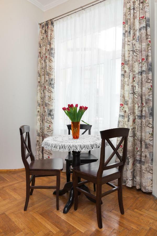 Apartments White House Lemberg Exterior foto