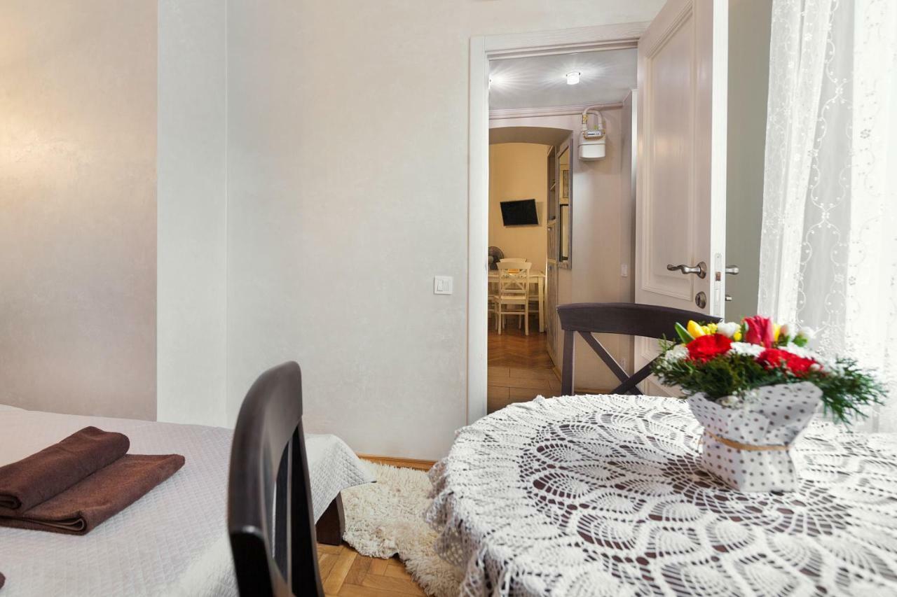 Apartments White House Lemberg Exterior foto
